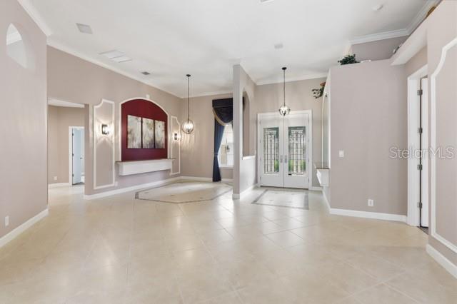 Image 3 of 22 For 312 Lake Victoria Circle