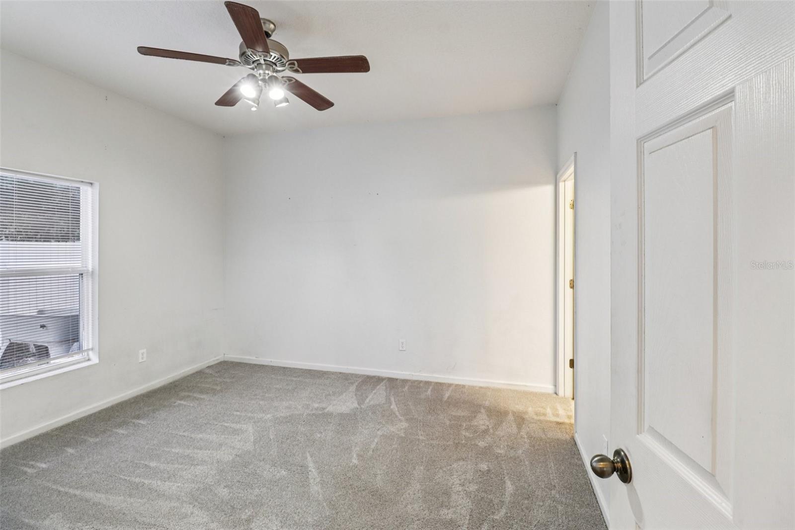 Image 10 of 19 For 1994 Yellowfin Drive