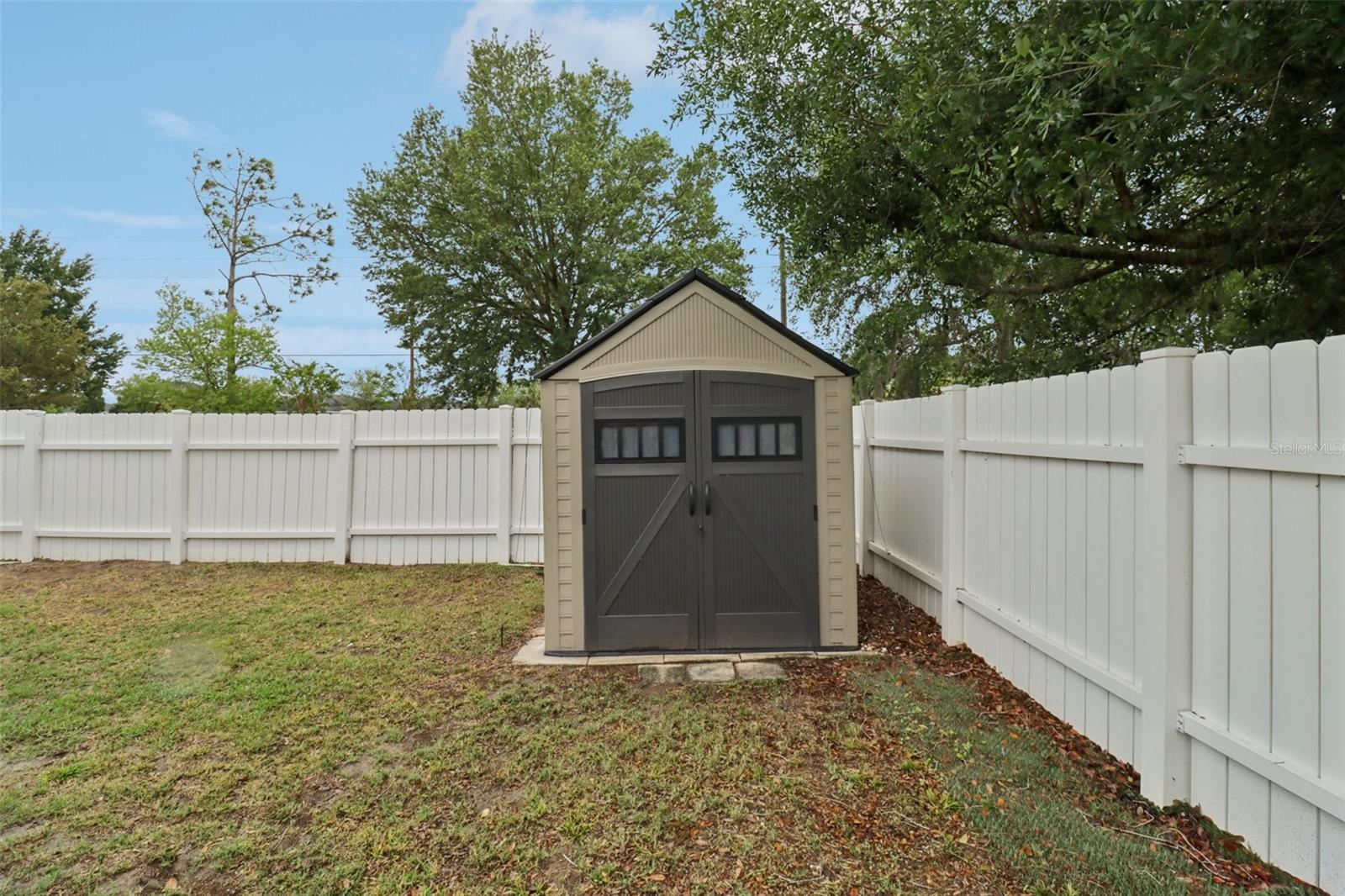 Image 16 of 19 For 1994 Yellowfin Drive