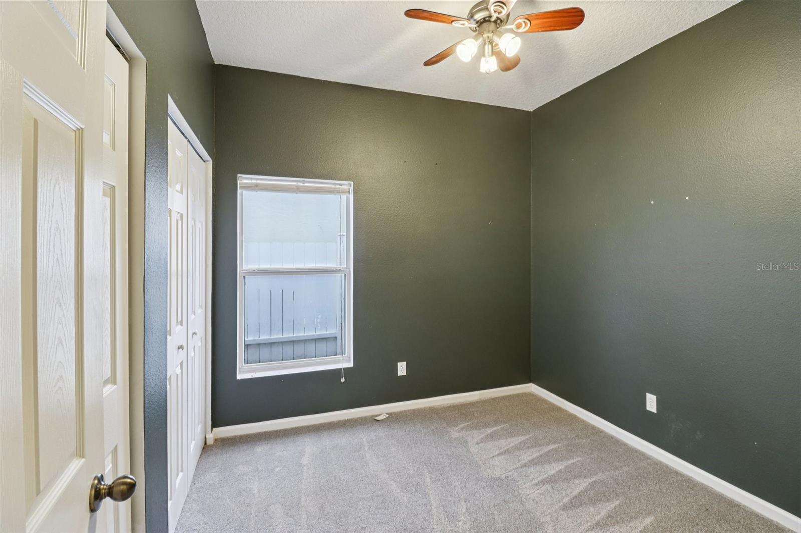 Image 8 of 19 For 1994 Yellowfin Drive