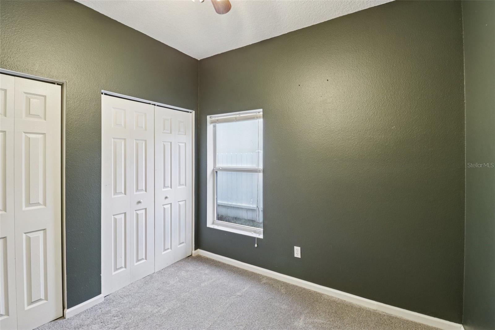 Image 9 of 19 For 1994 Yellowfin Drive