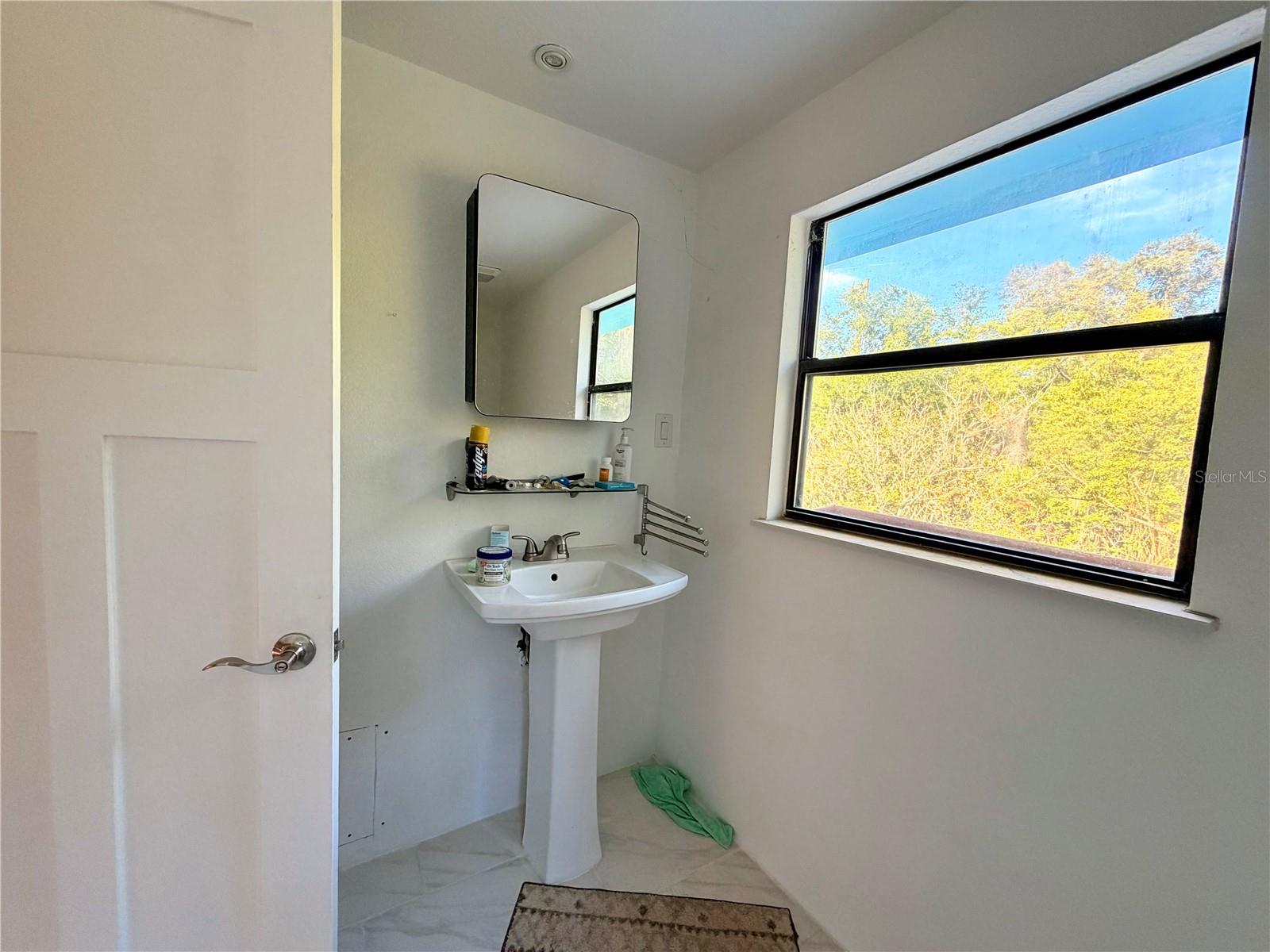 Image 11 of 23 For 7700 Eden Park Road