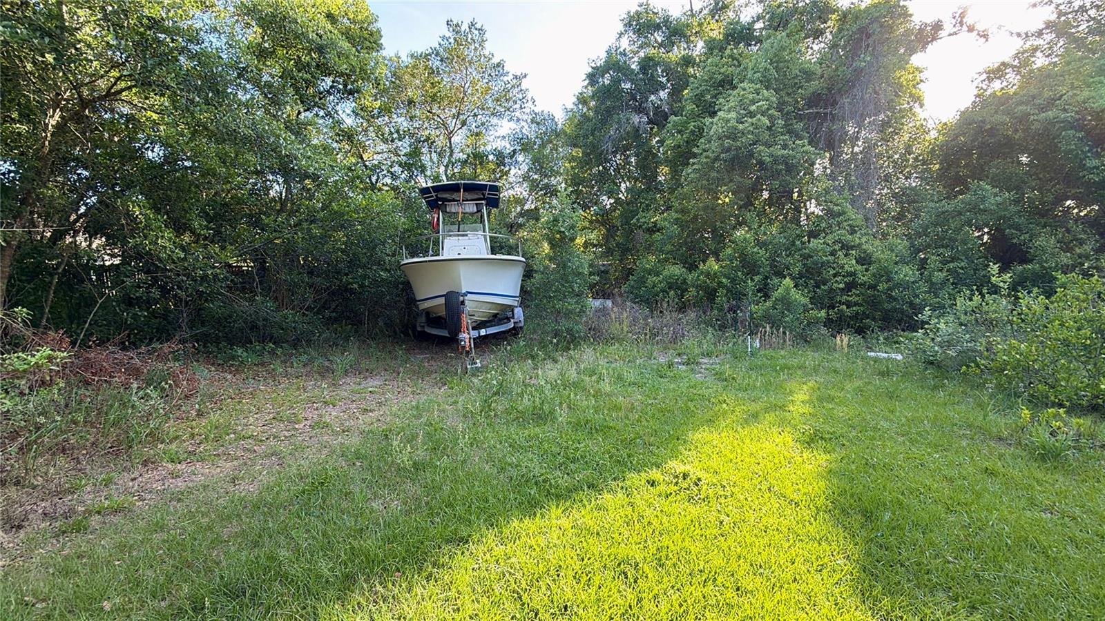 Image 21 of 23 For 7700 Eden Park Road