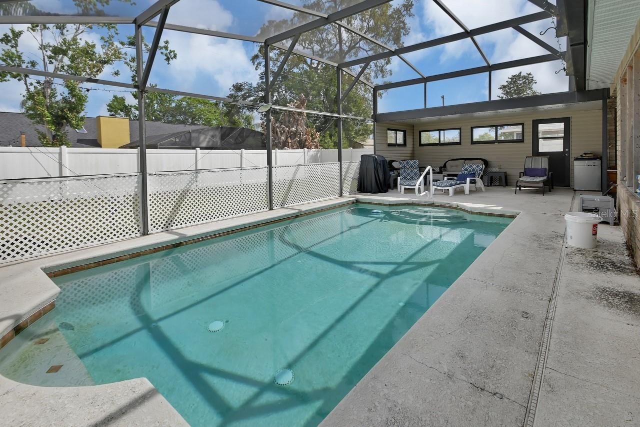 Image 2 of 44 For 1837 Dublin Road