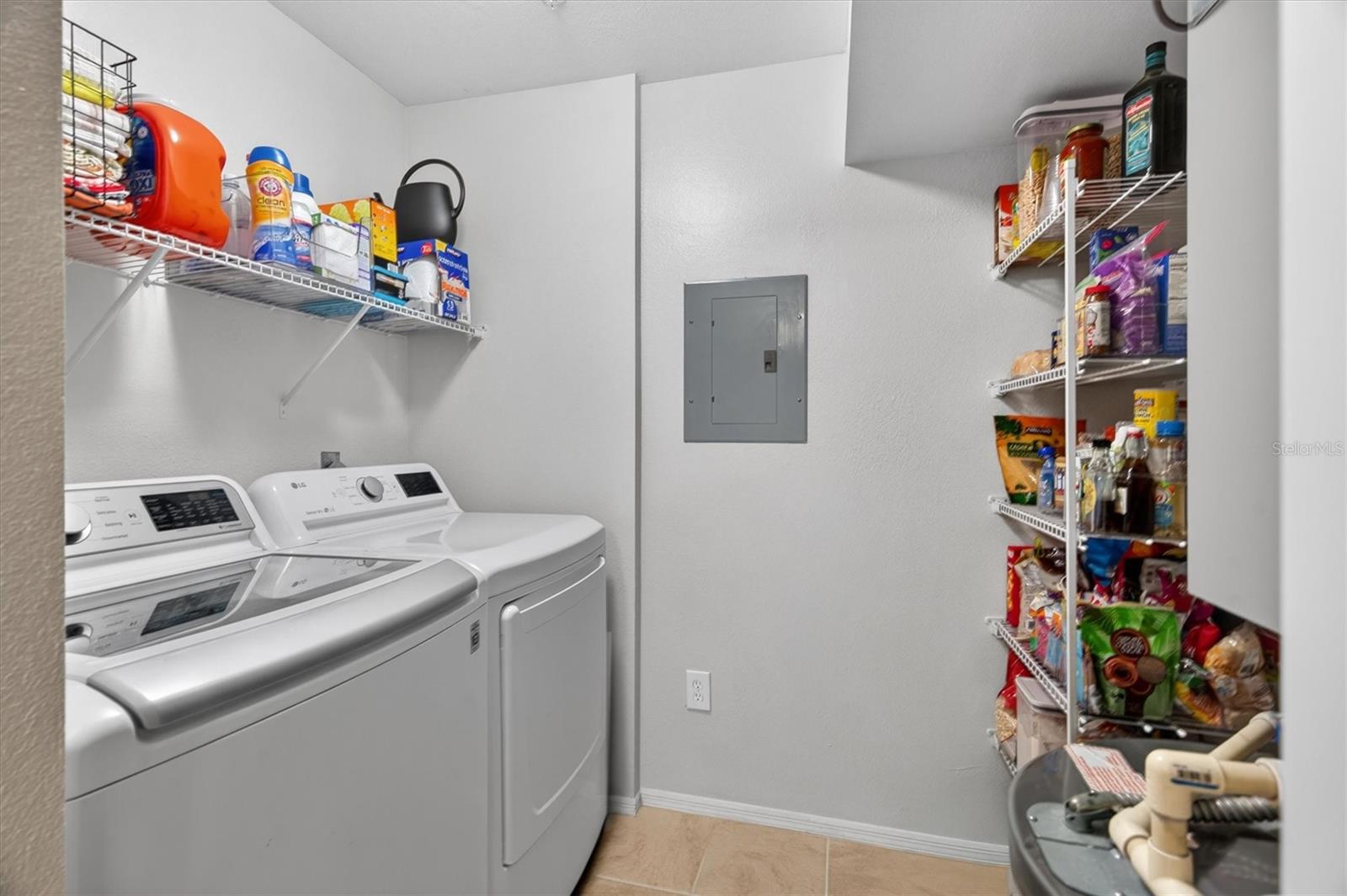 Image 10 of 45 For 417 Summit Ridge Place 213