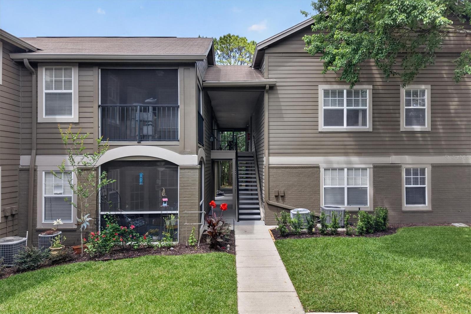 Image 2 of 45 For 417 Summit Ridge Place 213