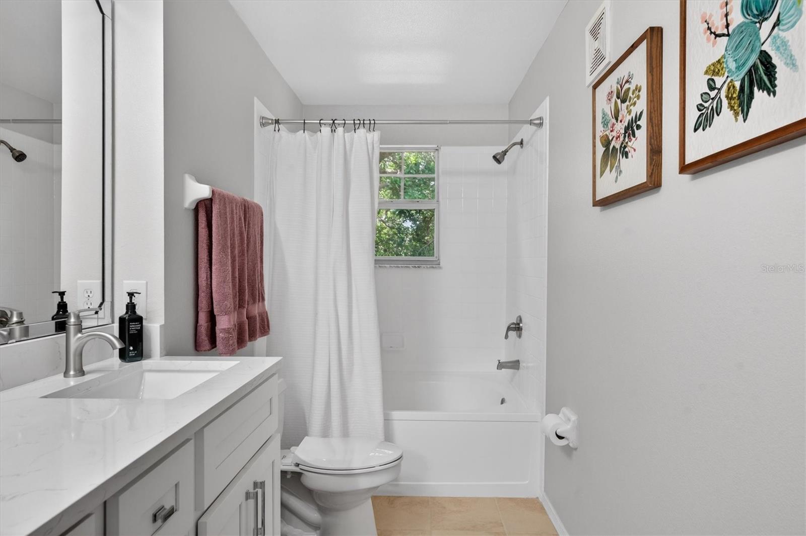 Image 29 of 45 For 417 Summit Ridge Place 213