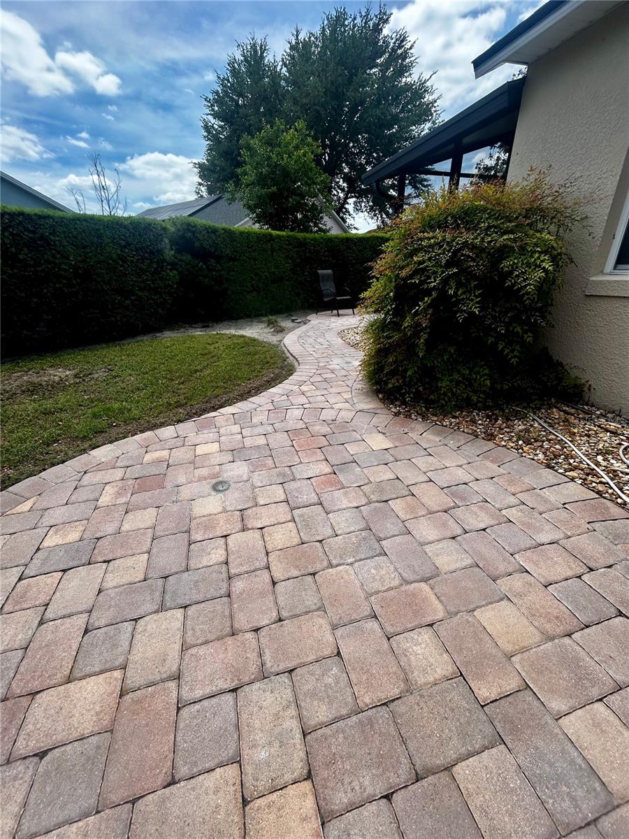 Image 26 of 32 For 5632 Mariwood Drive