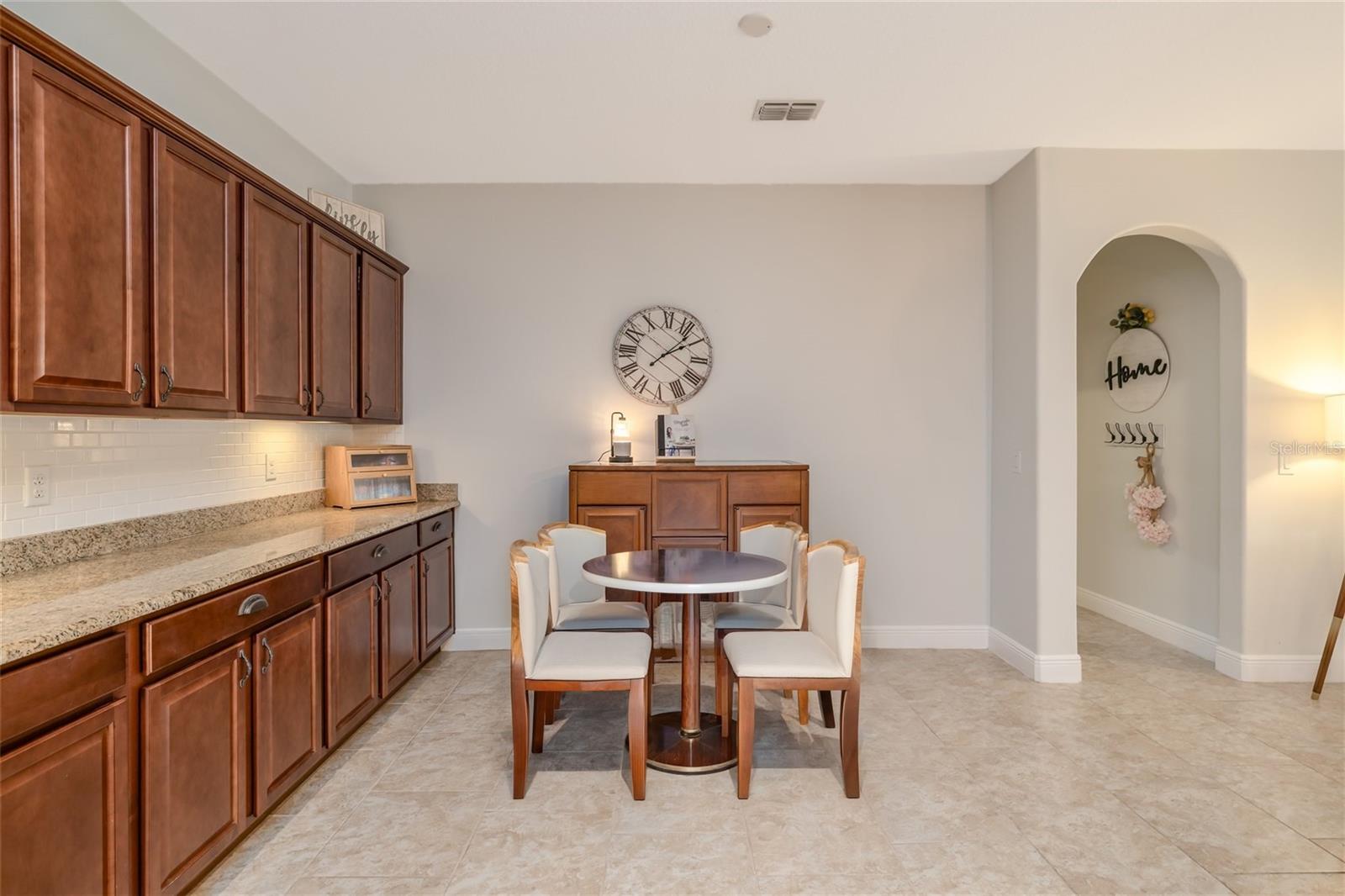 Image 15 of 37 For 735 Evening Star Lane