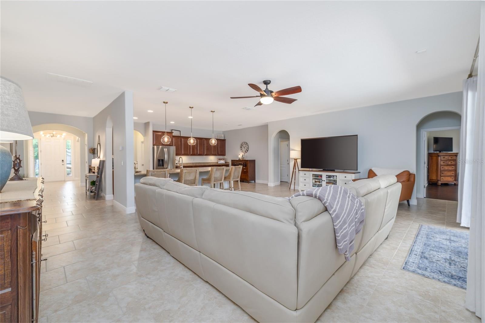 Image 5 of 37 For 735 Evening Star Lane