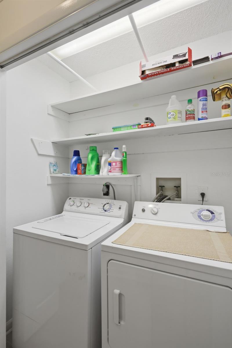 Image 16 of 22 For 1600 Big Tree Road G7