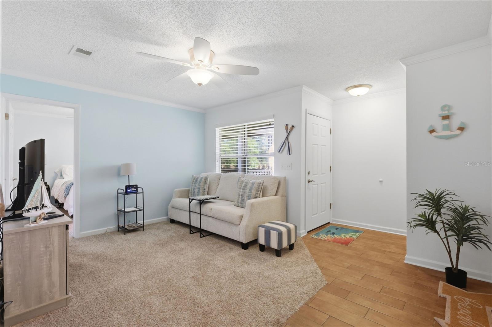 Image 4 of 22 For 1600 Big Tree Road G7