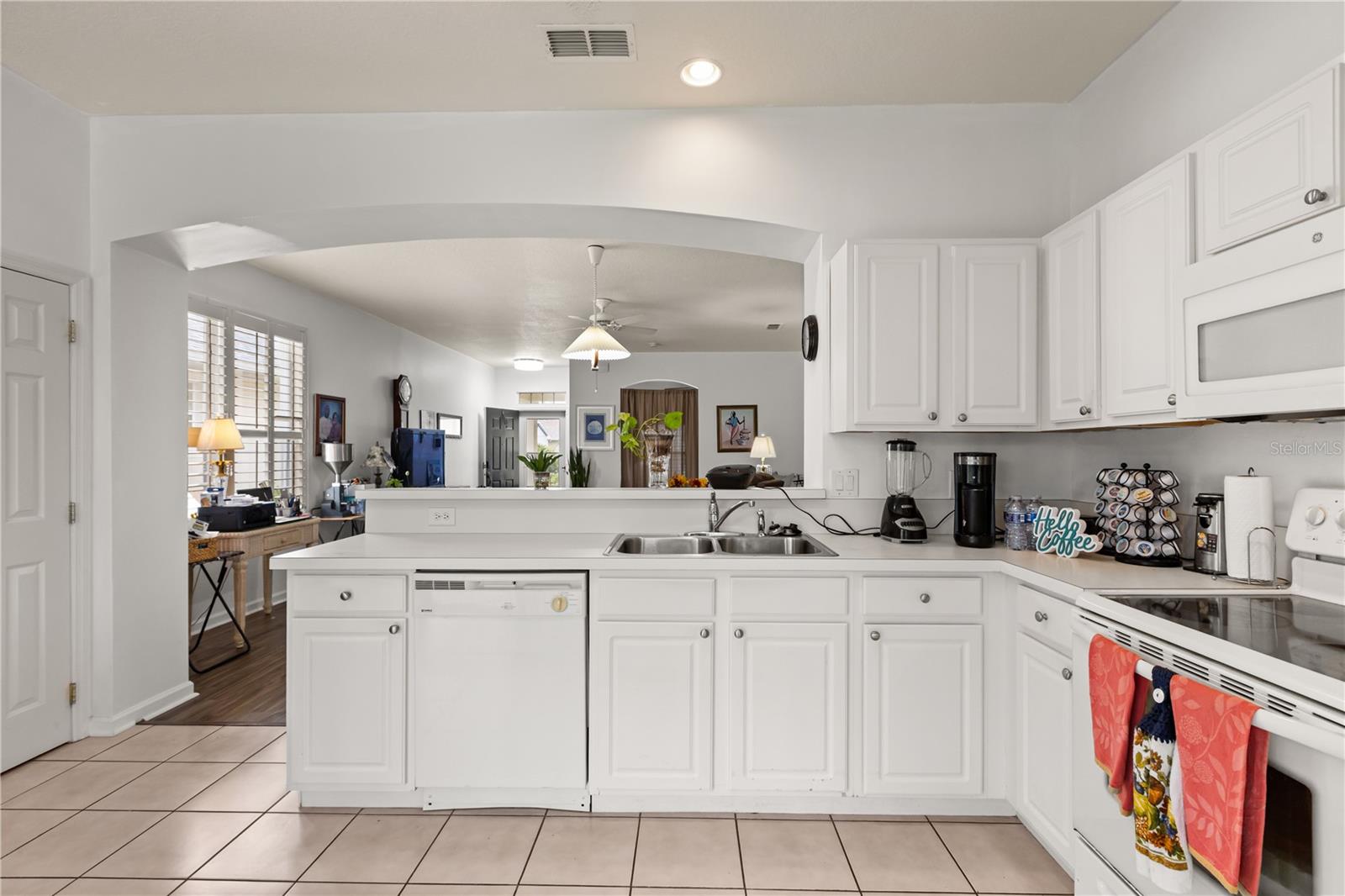 Image 12 of 29 For 307 Heron Point Way