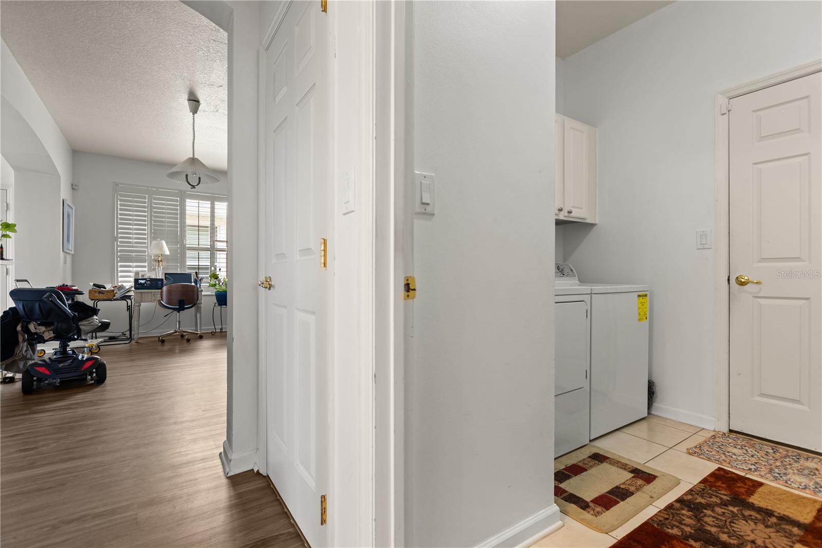 Image 20 of 29 For 307 Heron Point Way