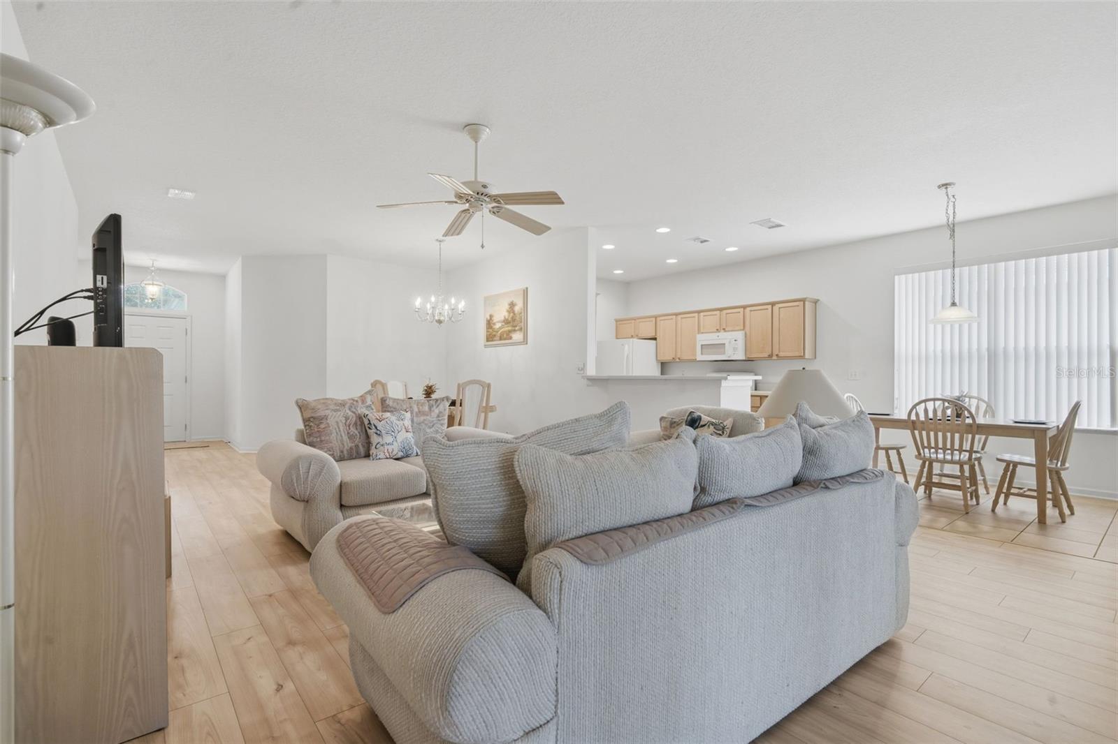 Image 12 of 44 For 115 Avenham Drive