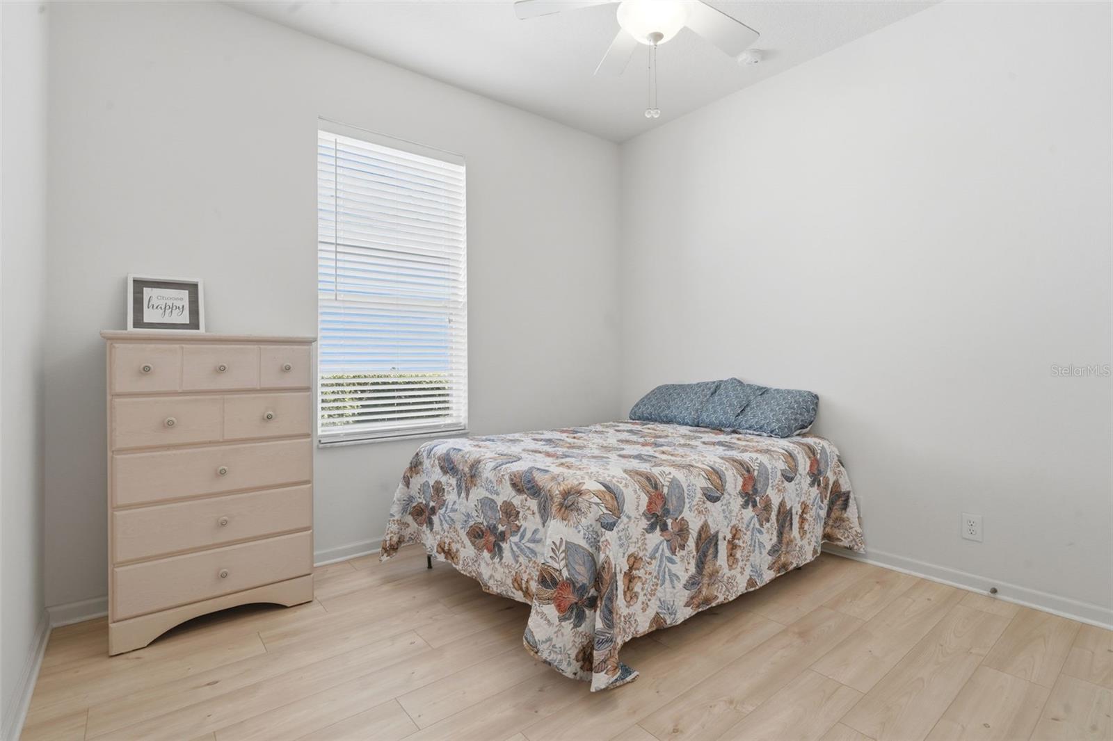 Image 25 of 44 For 115 Avenham Drive