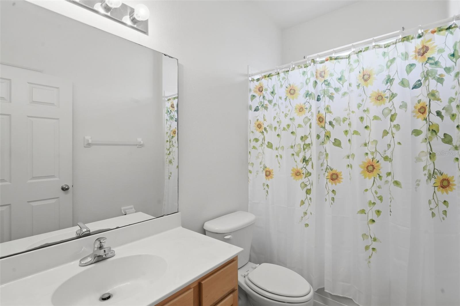 Image 27 of 44 For 115 Avenham Drive