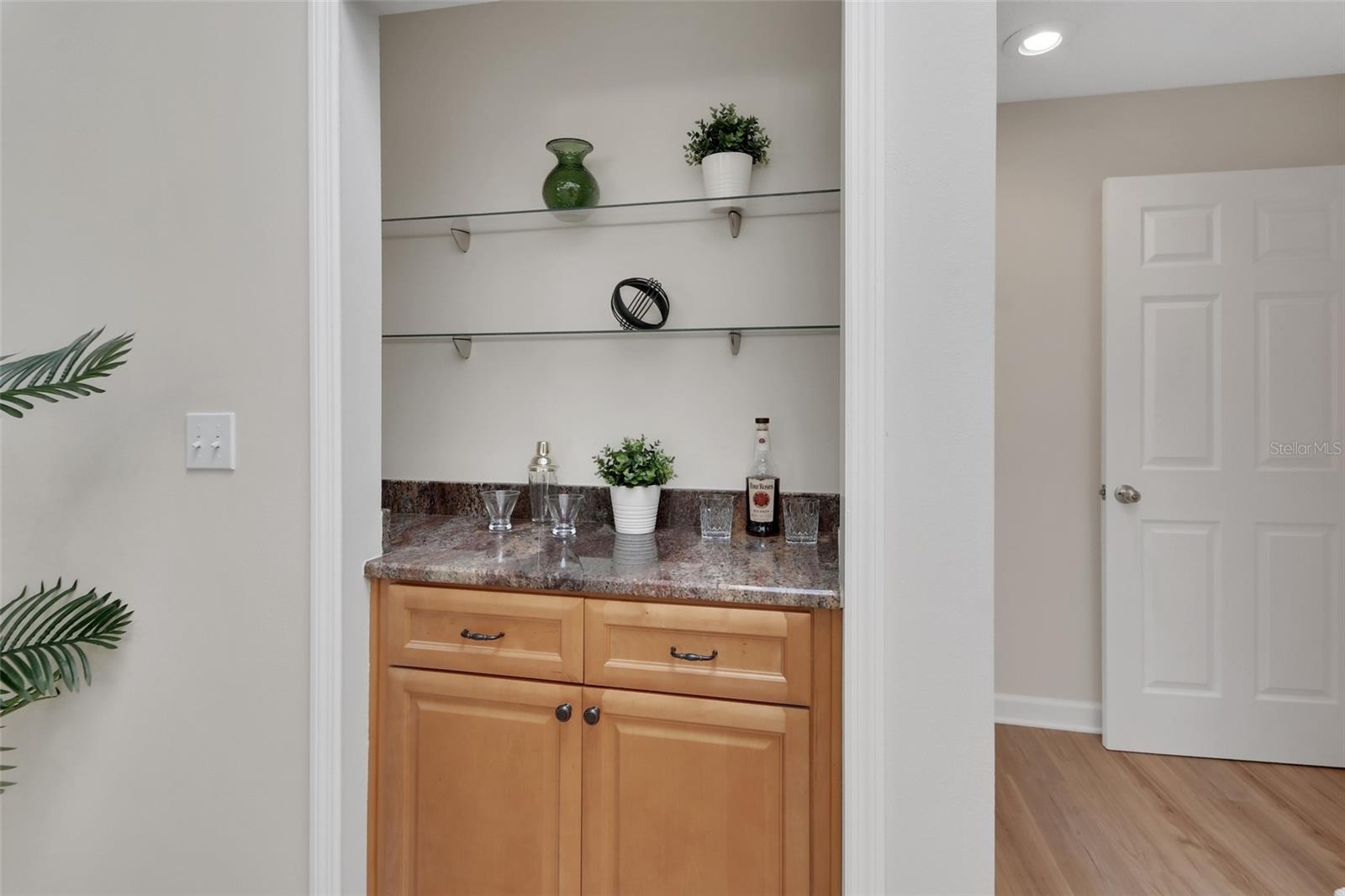 Image 10 of 47 For 136 Turnberry Circle