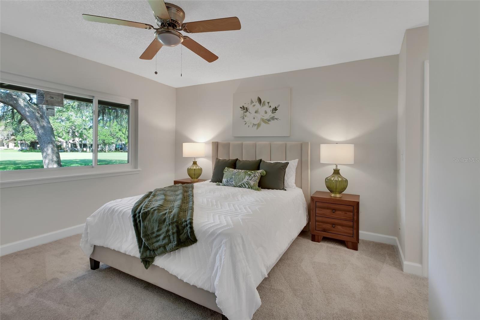 Image 21 of 47 For 136 Turnberry Circle