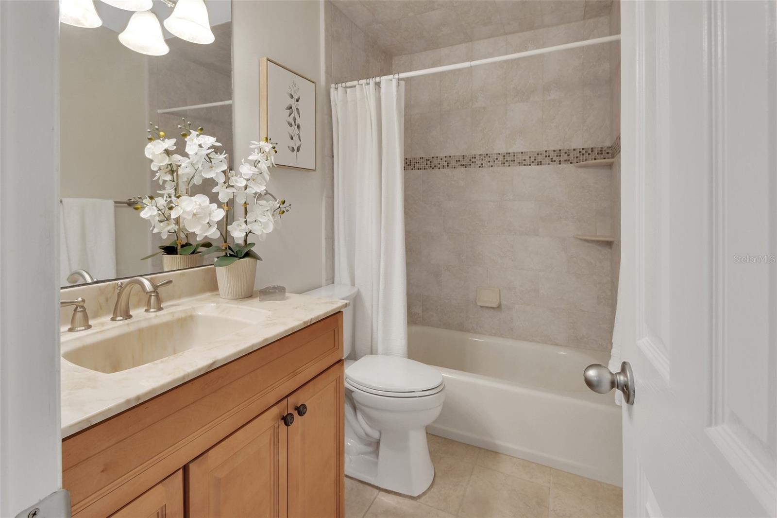 Image 30 of 47 For 136 Turnberry Circle