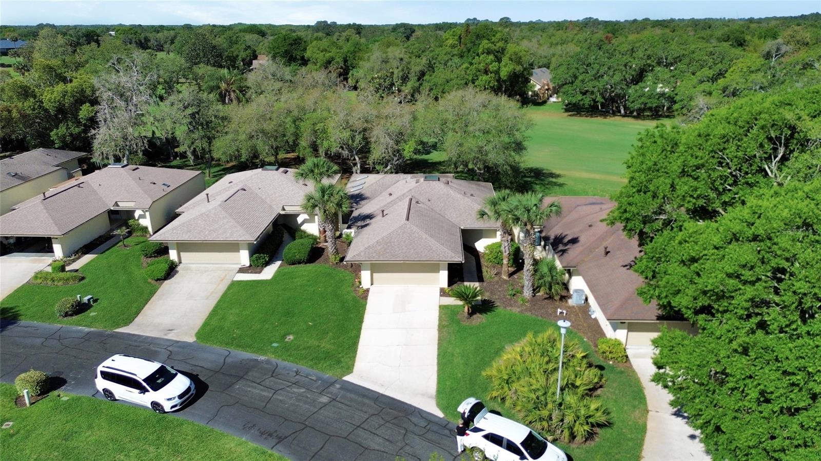 Image 40 of 47 For 136 Turnberry Circle