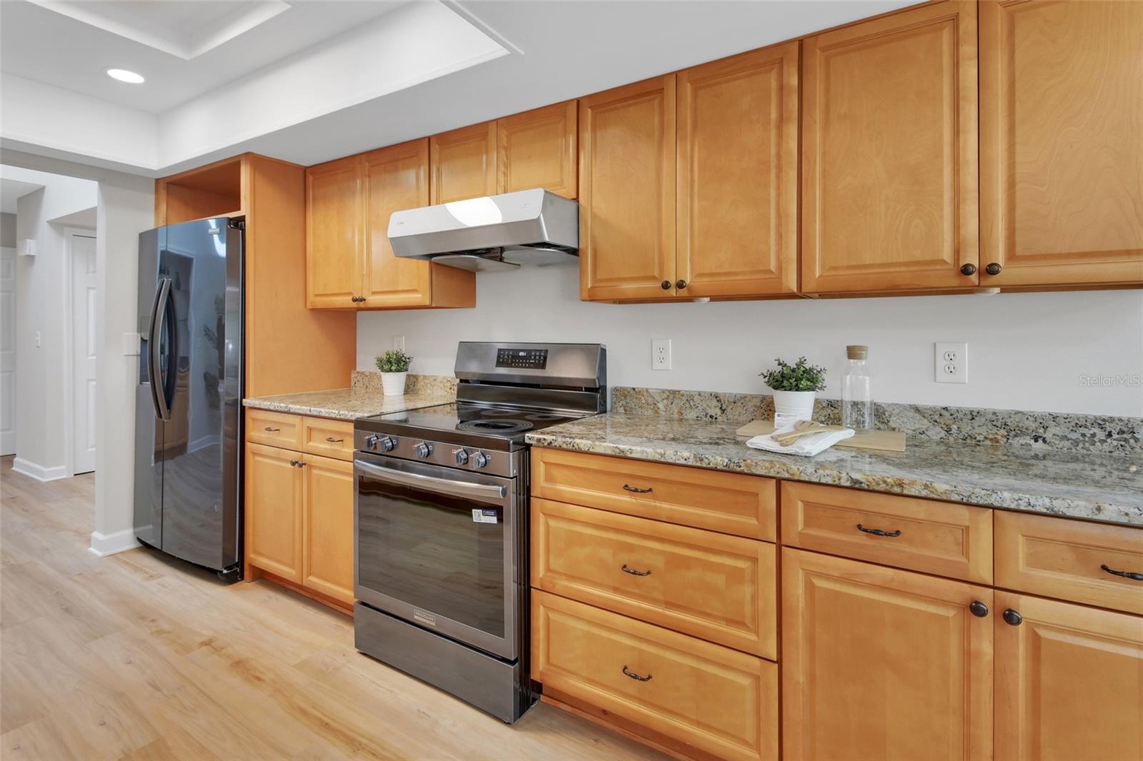 Image 6 of 47 For 136 Turnberry Circle
