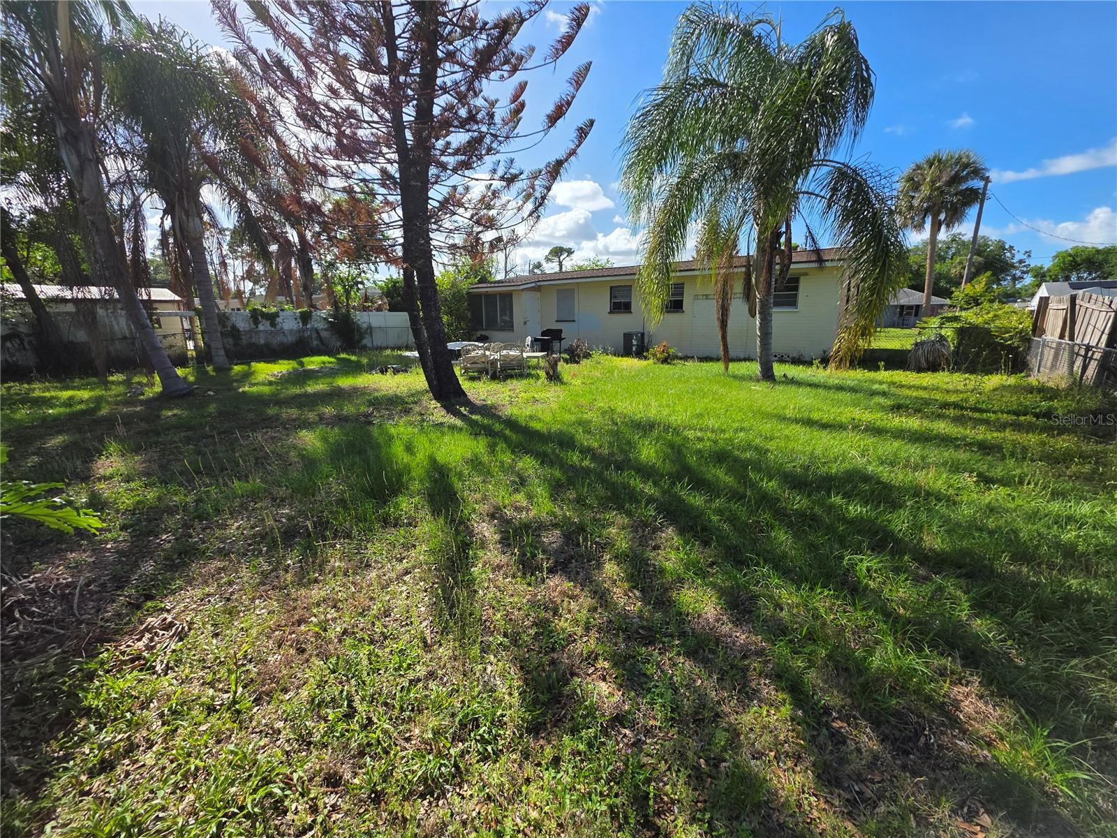 Image 5 of 20 For 563 Martha Drive