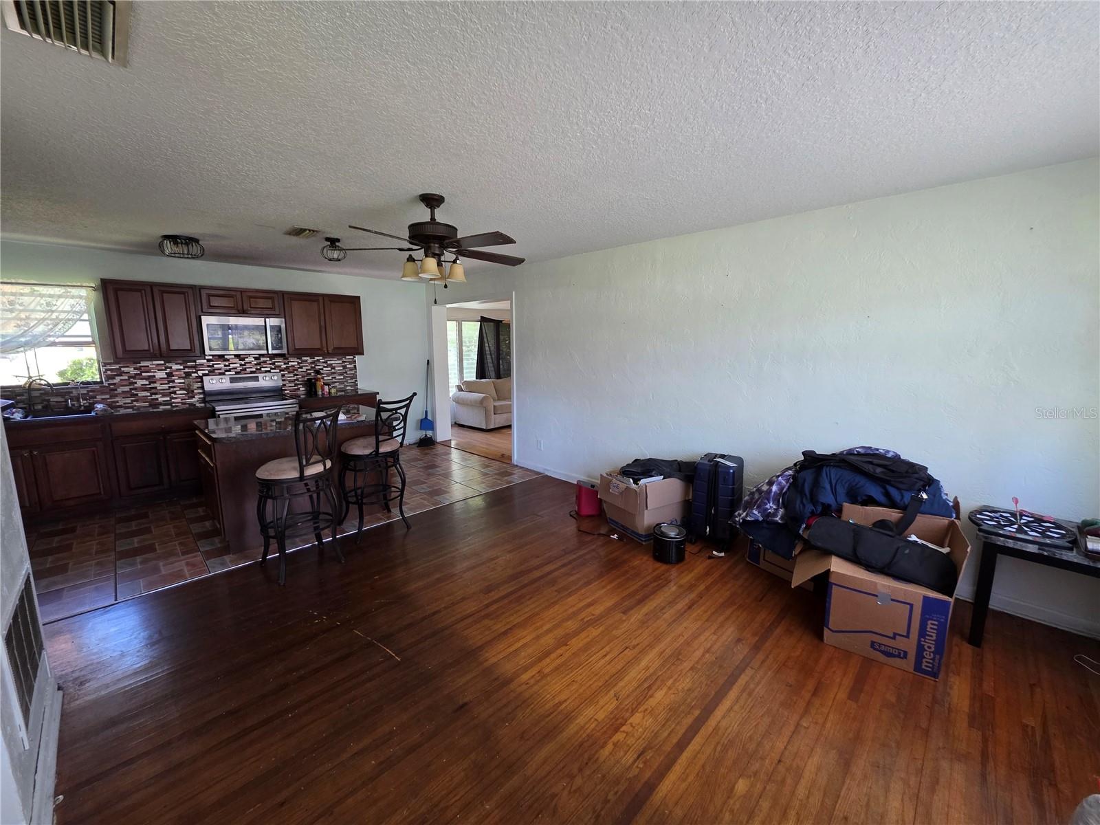 Image 7 of 20 For 563 Martha Drive