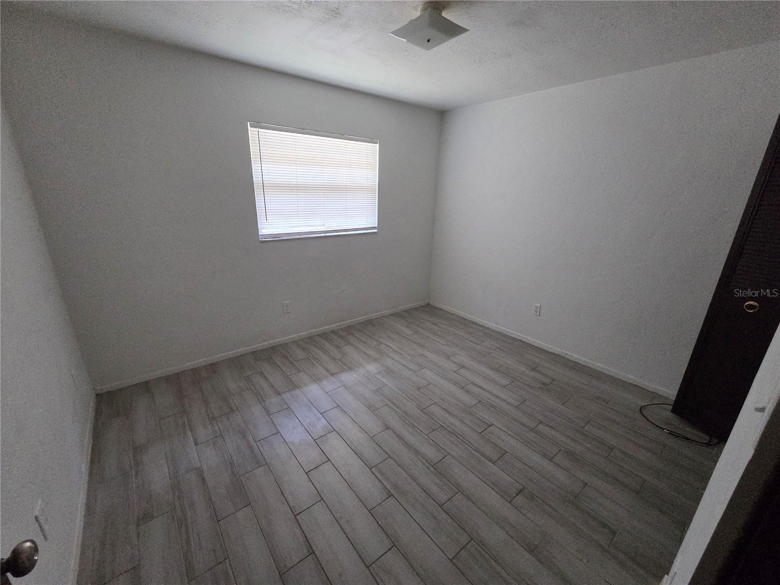 Image 6 of 7 For 830 Clake Street 1