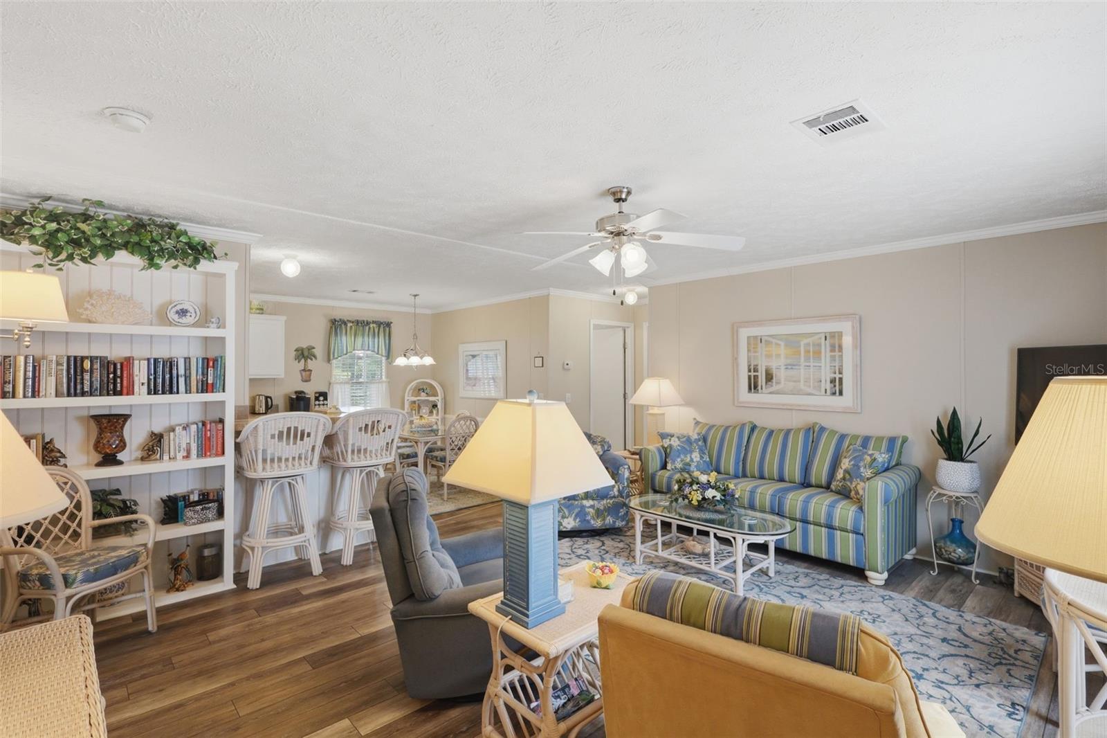 Image 11 of 38 For 373 Dolores Boulevard