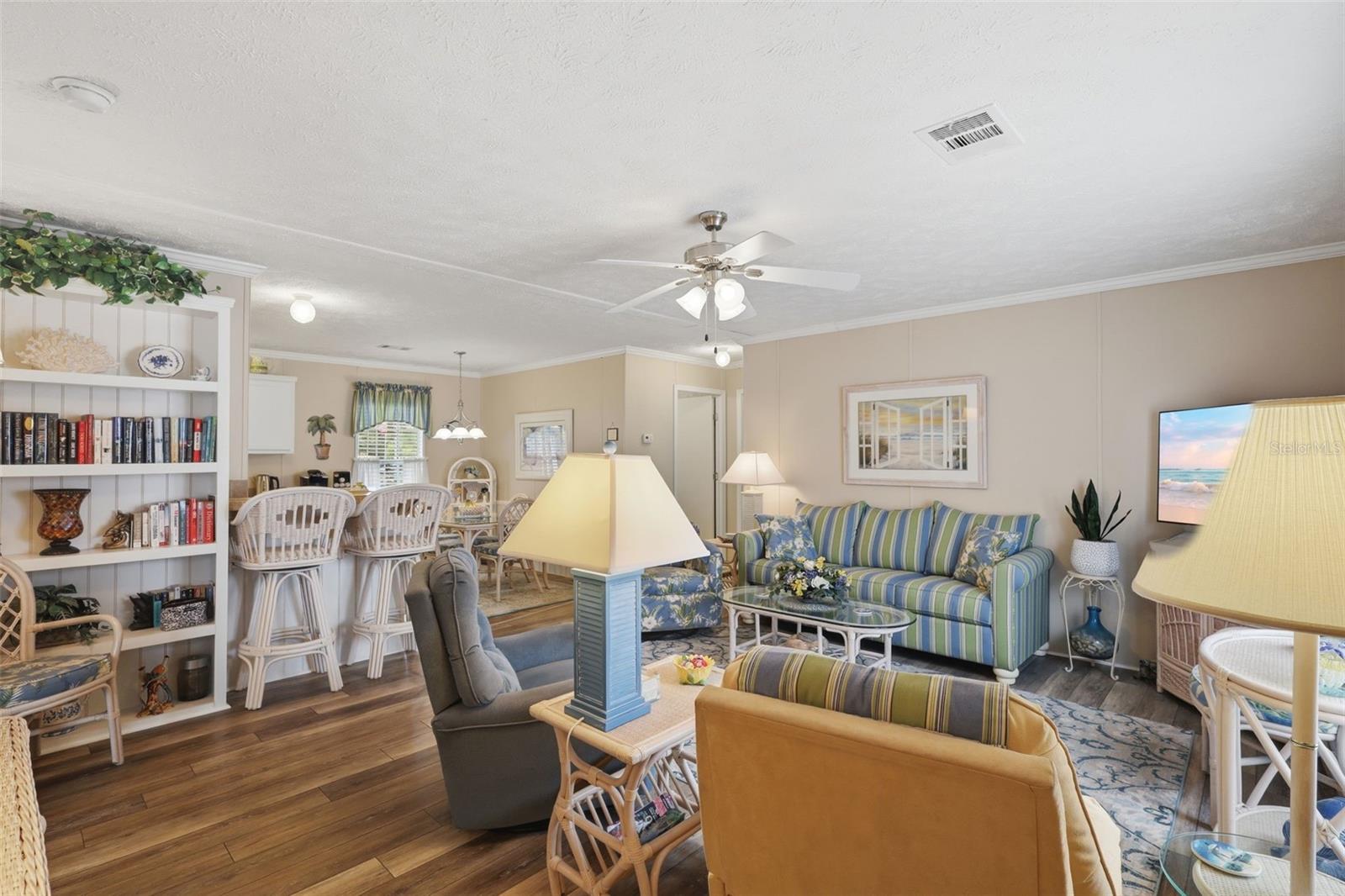 Image 12 of 38 For 373 Dolores Boulevard