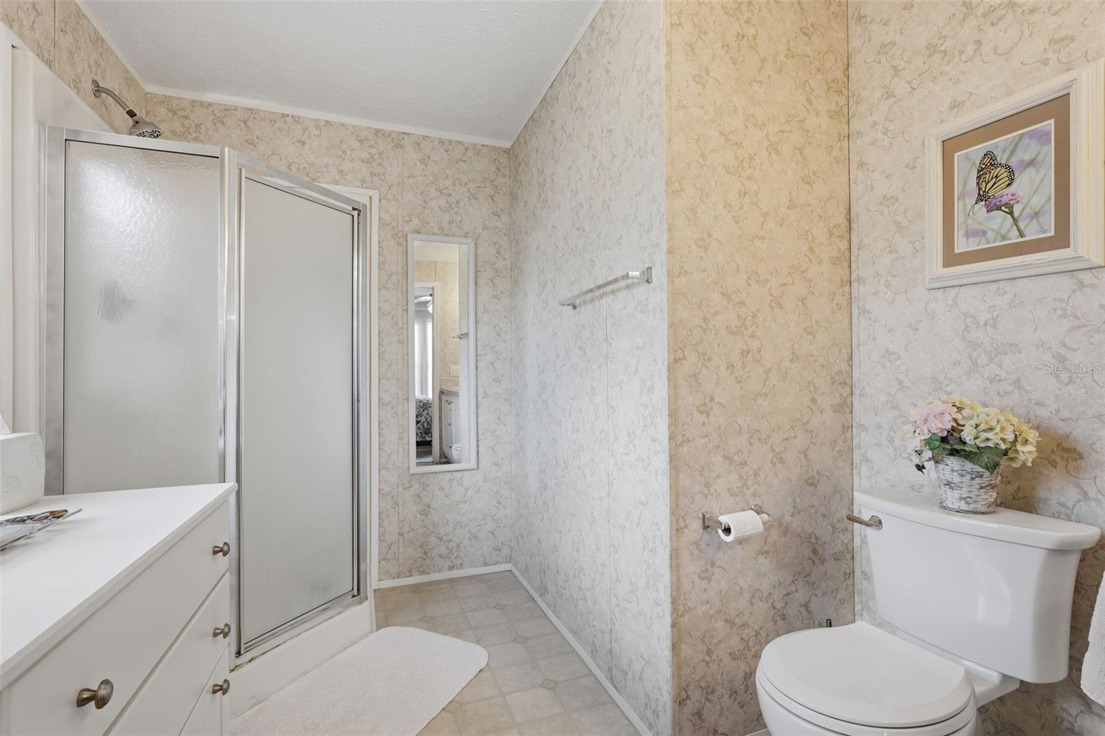 Image 24 of 38 For 373 Dolores Boulevard