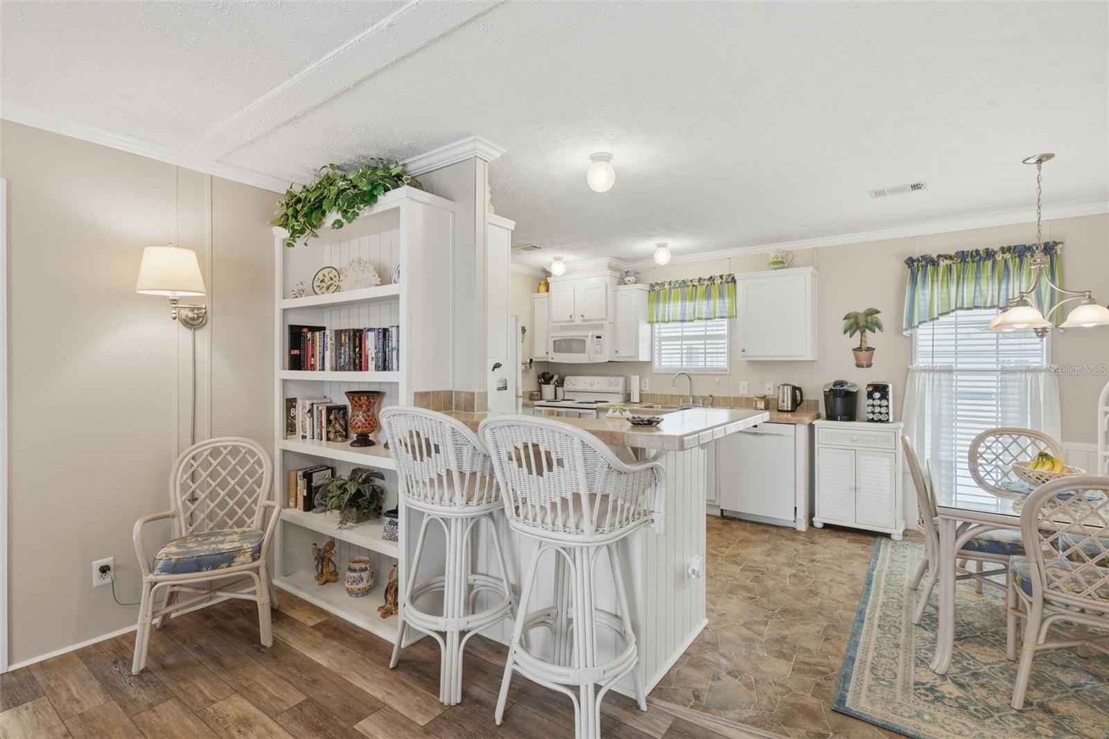 Image 32 of 38 For 373 Dolores Boulevard