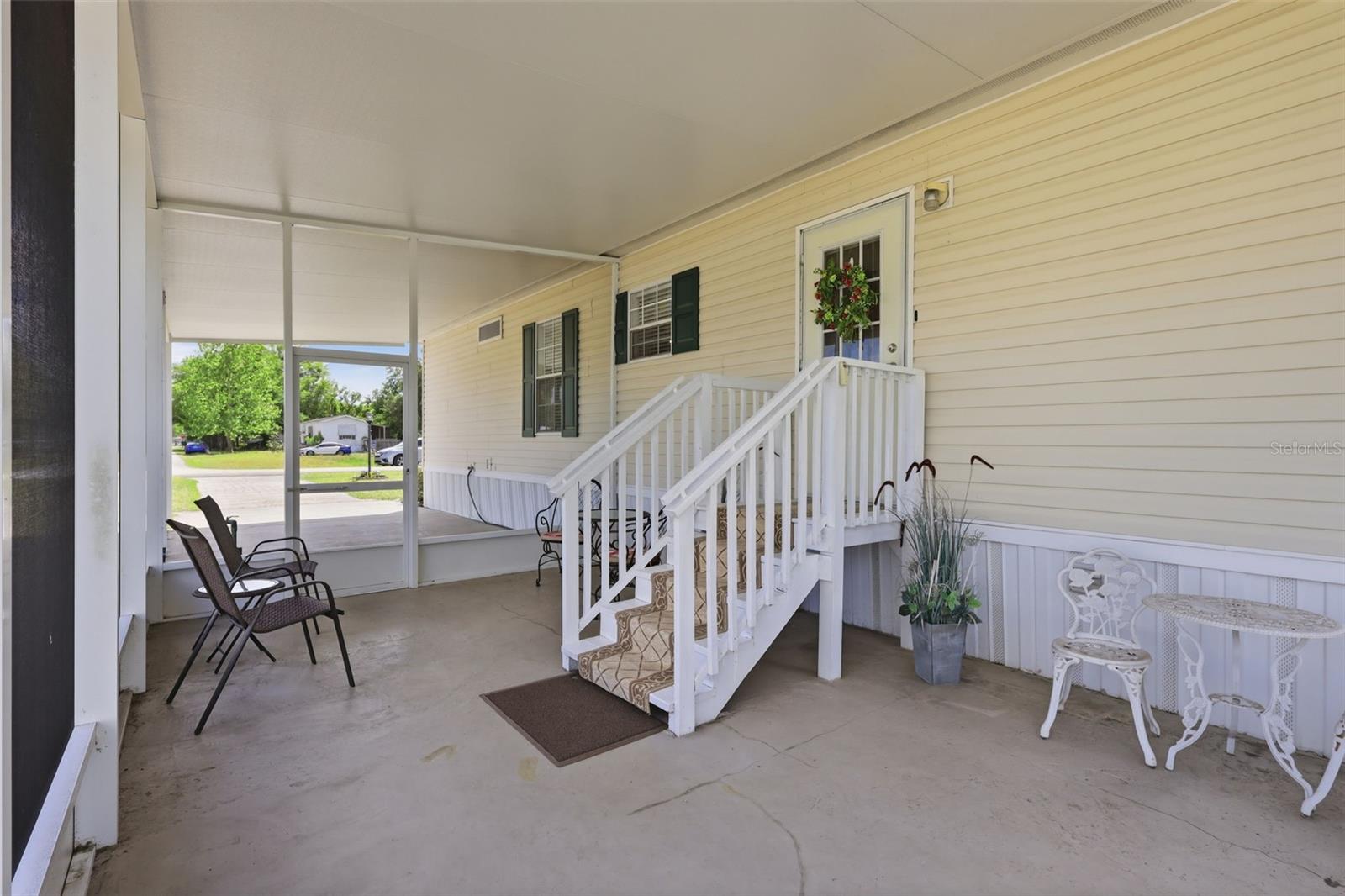 Image 8 of 38 For 373 Dolores Boulevard