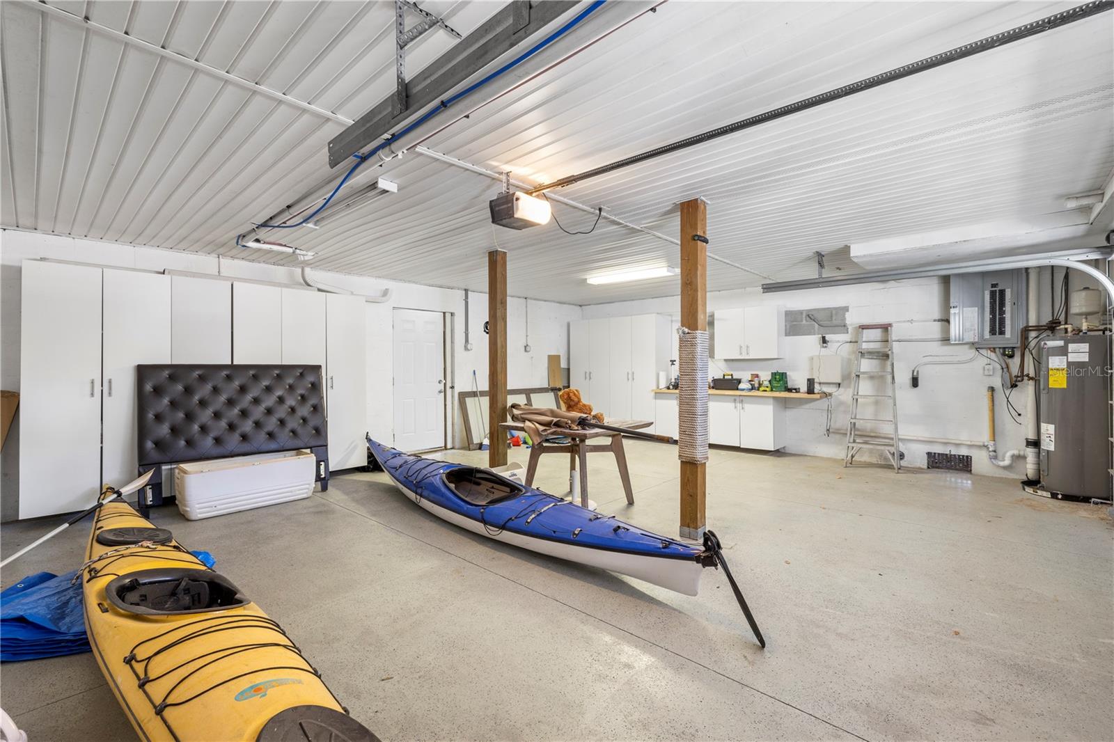 Image 28 of 40 For 5169 Oxford Drive