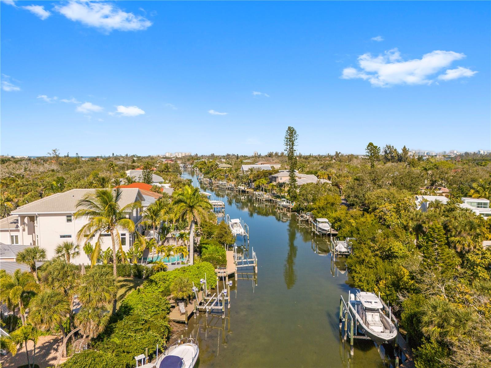 Image 38 of 40 For 5169 Oxford Drive