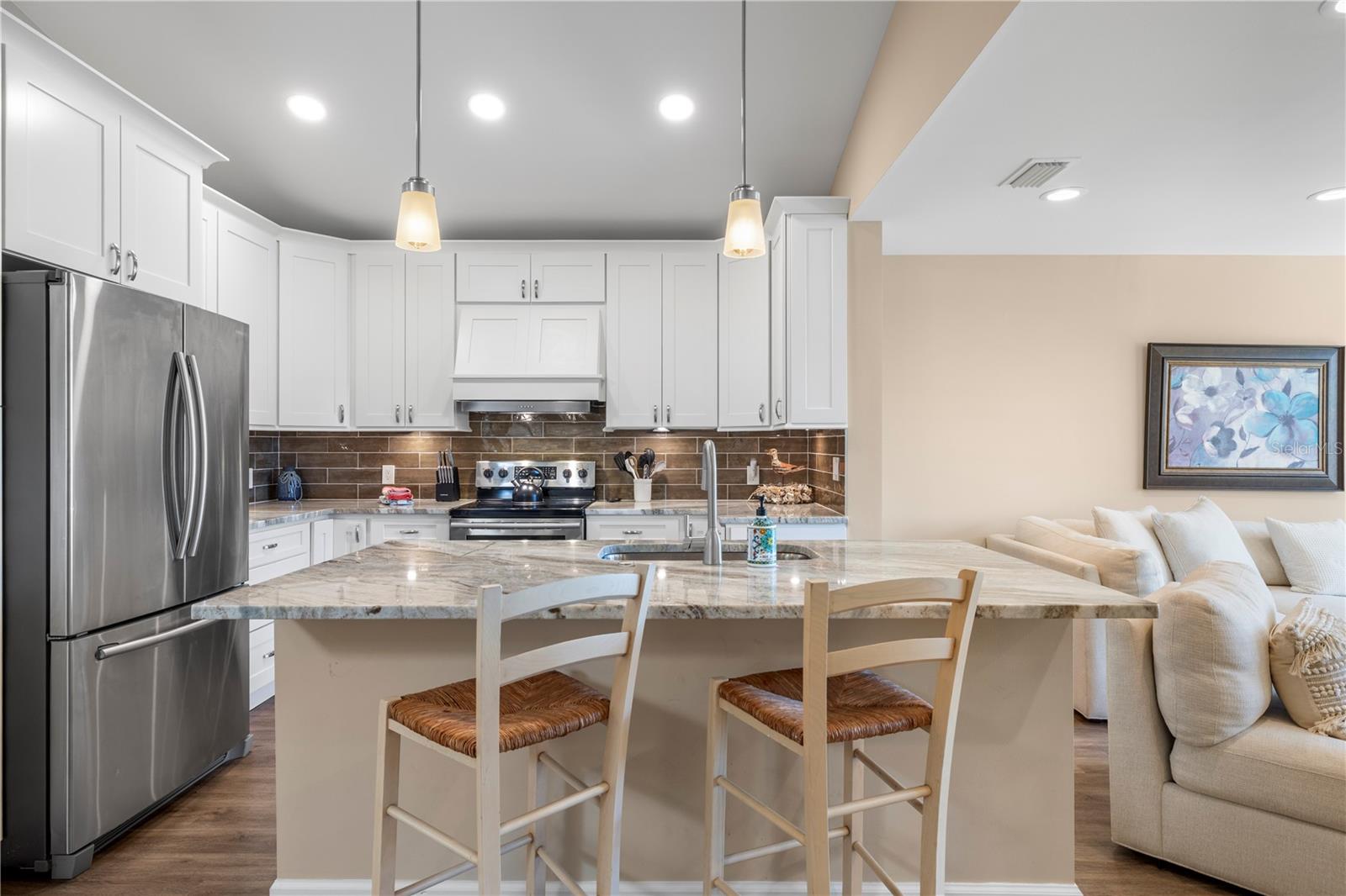 Image 4 of 40 For 5169 Oxford Drive