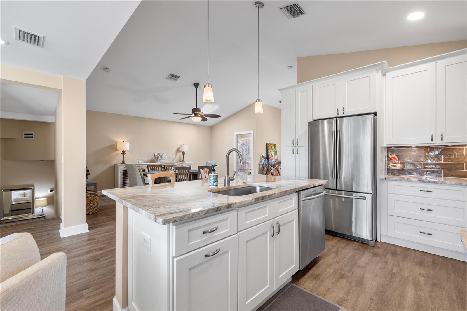 Image 7 of 40 For 5169 Oxford Drive