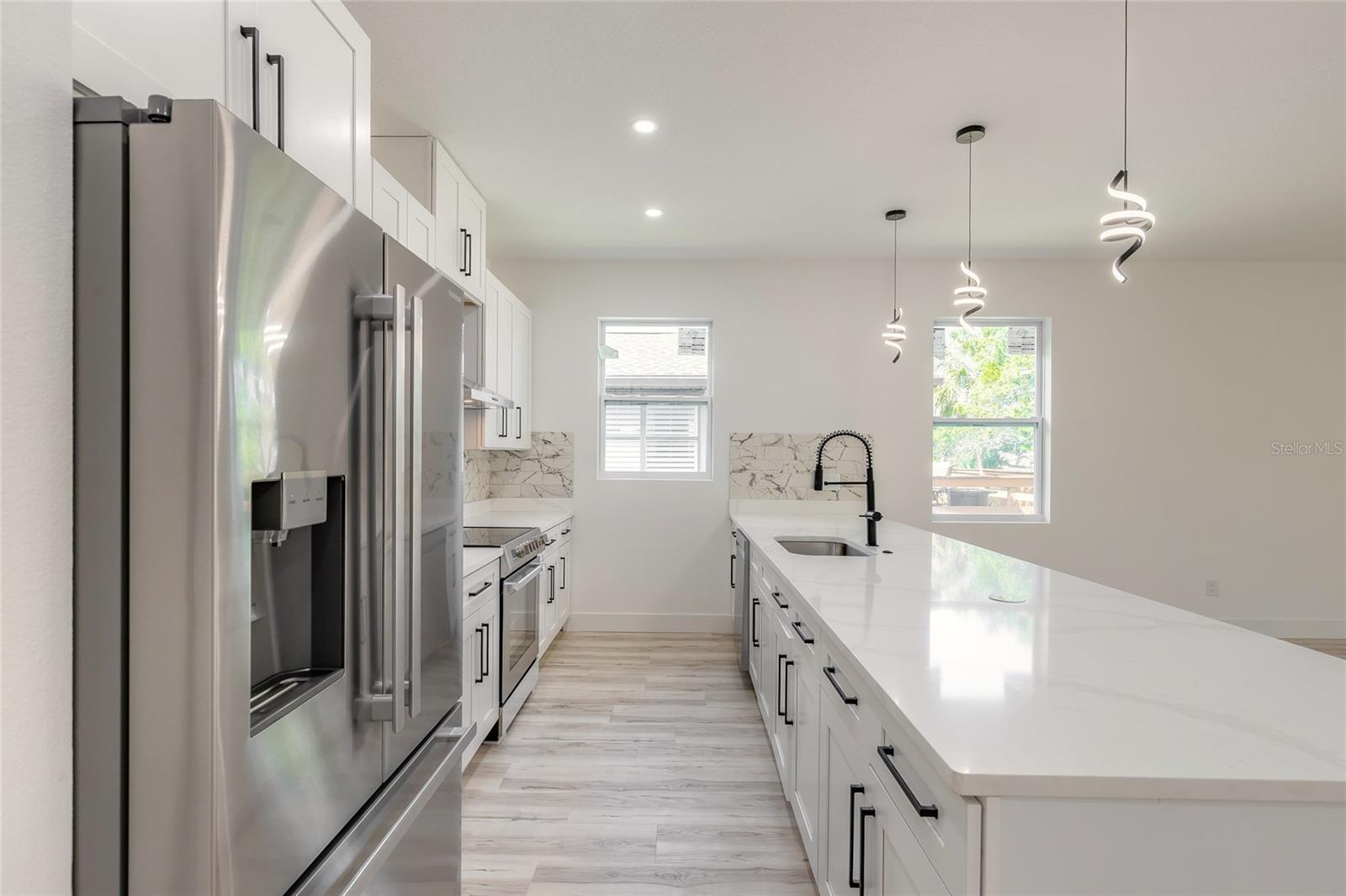 Image 11 of 37 For 1991 Cedar Street