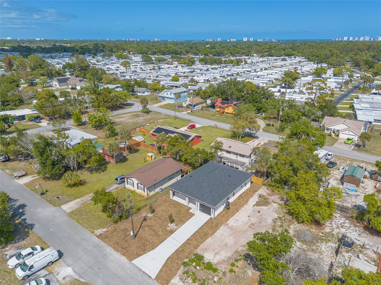 Image 30 of 37 For 1991 Cedar Street