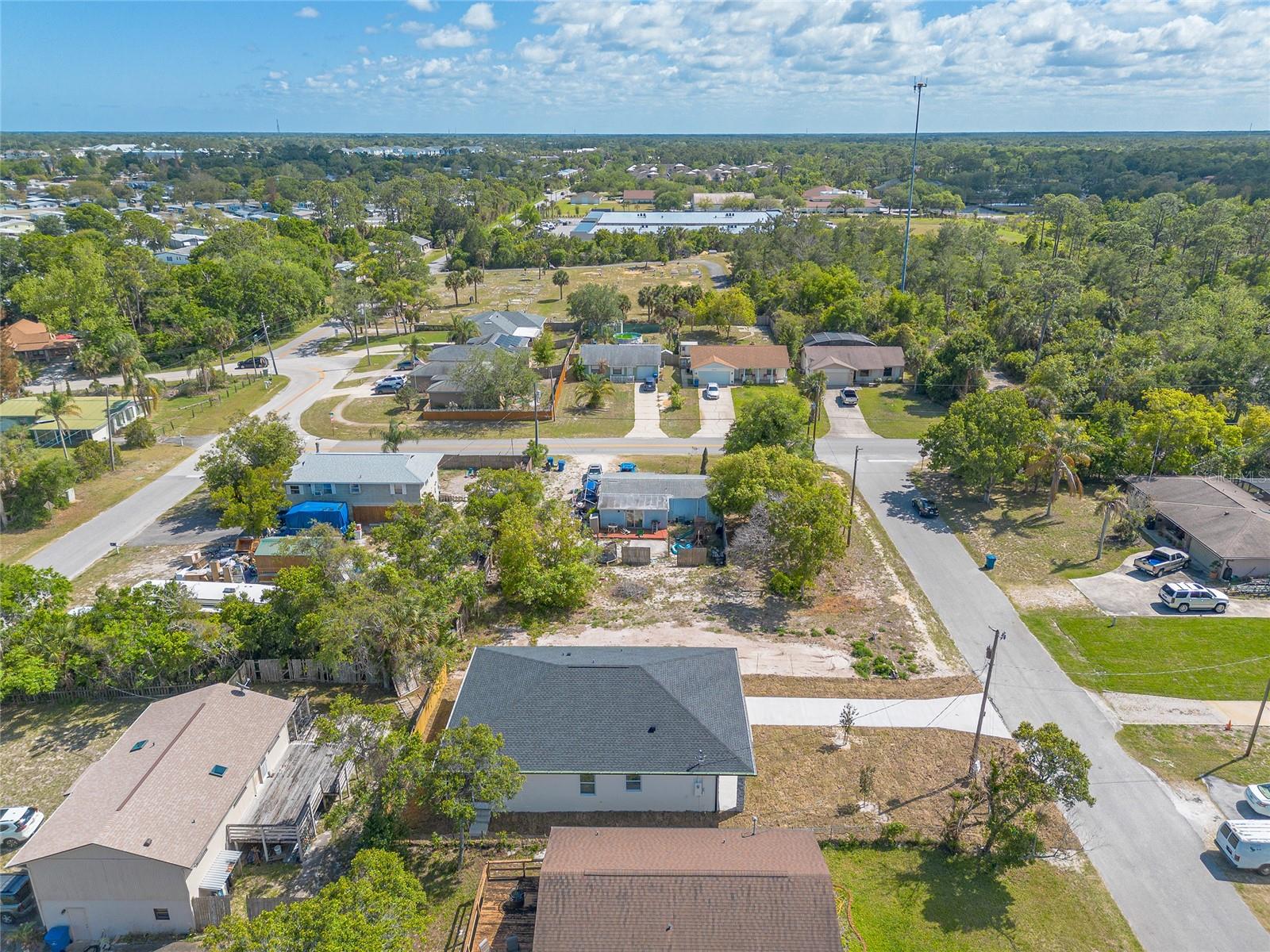 Image 35 of 37 For 1991 Cedar Street