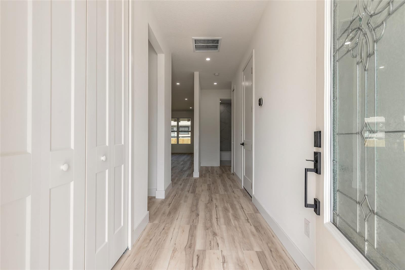 Image 4 of 37 For 1991 Cedar Street