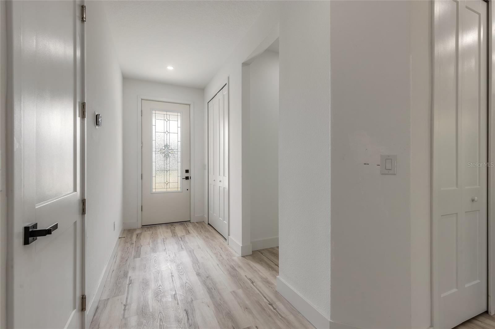 Image 5 of 37 For 1991 Cedar Street