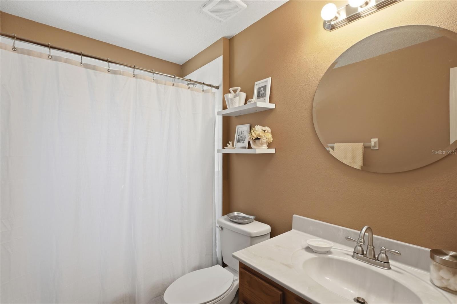 Image 29 of 70 For 1925 Pine Court