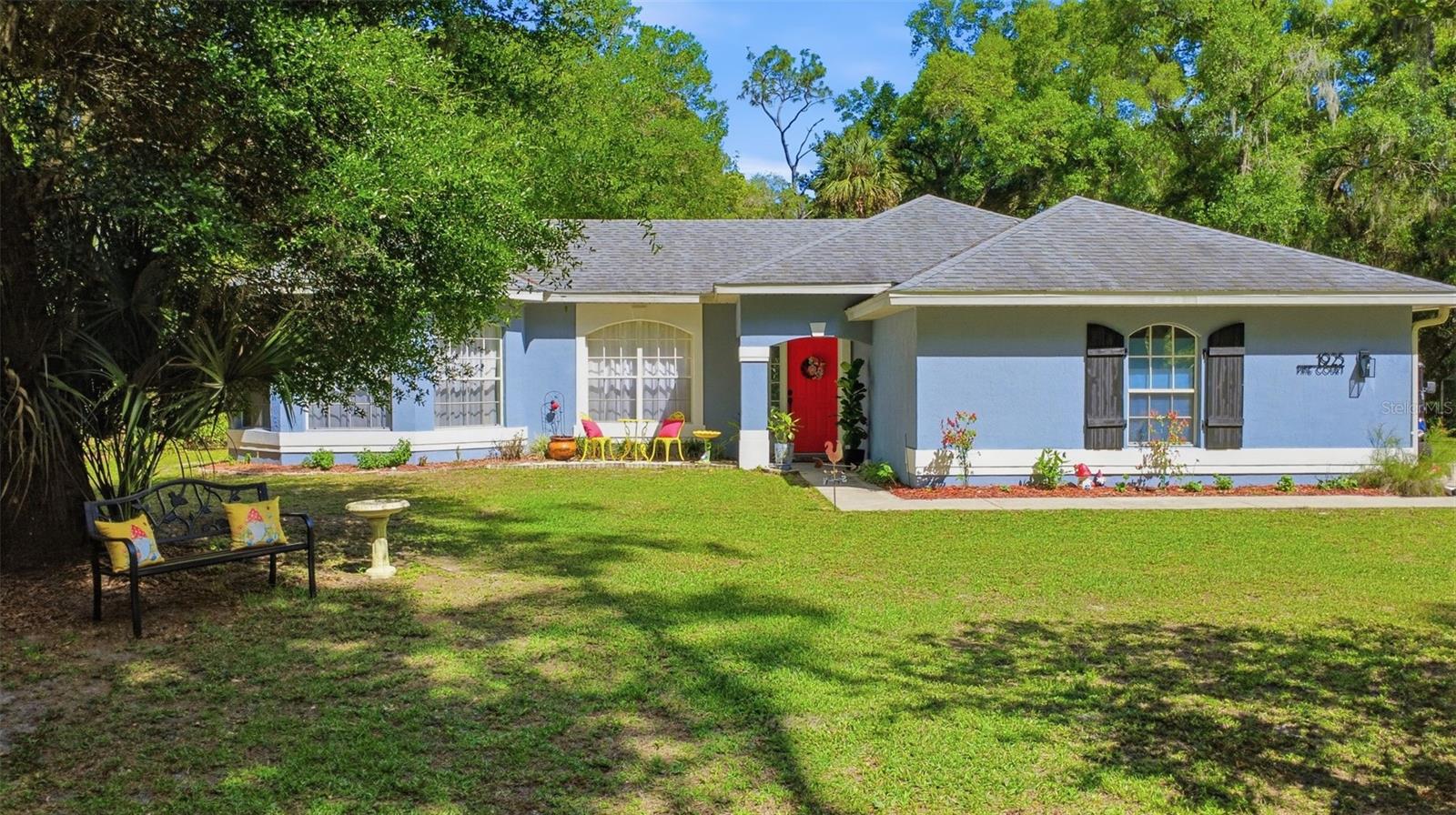Image 4 of 70 For 1925 Pine Court