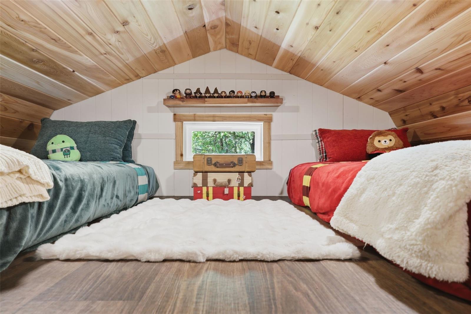 Image 55 of 70 For 1925 Pine Court