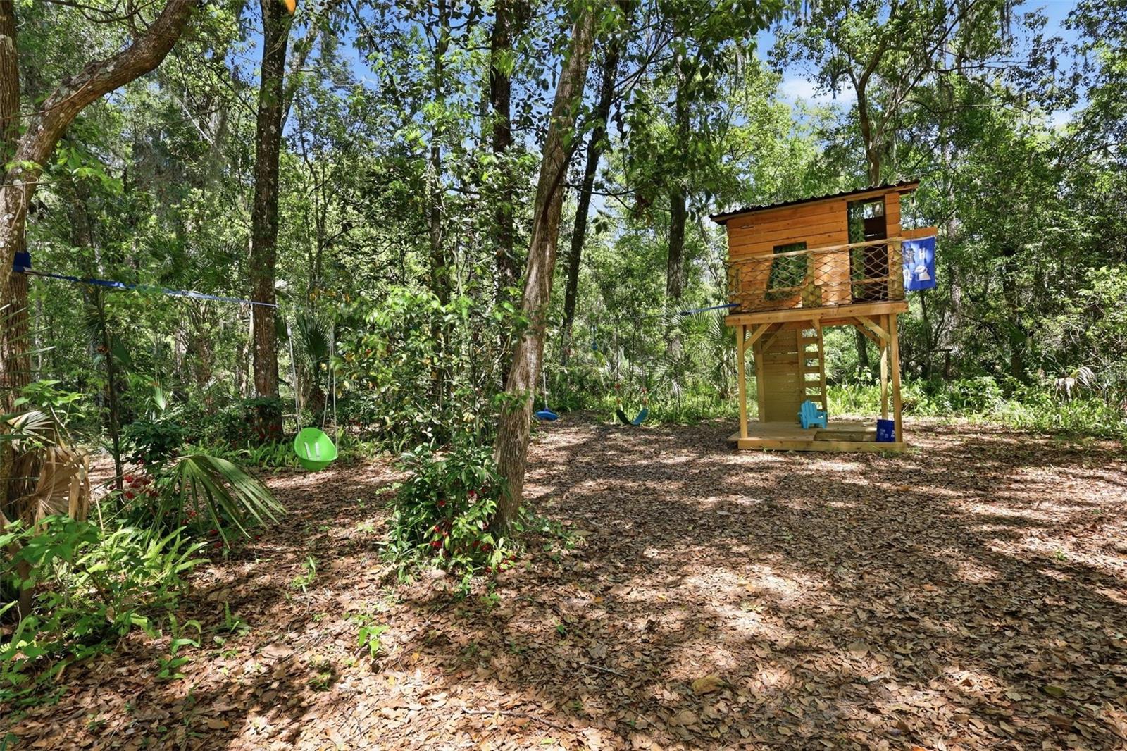 Image 56 of 70 For 1925 Pine Court