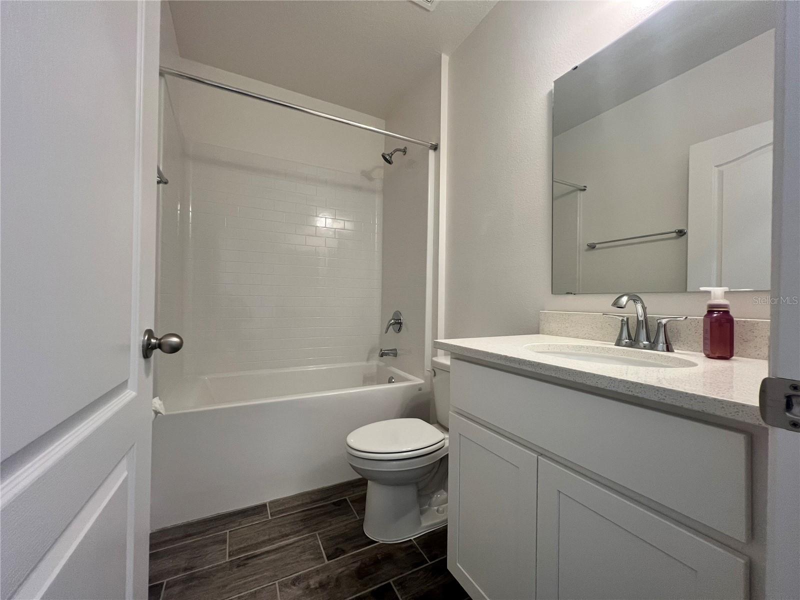 Image 15 of 22 For 301 Jackson Loop