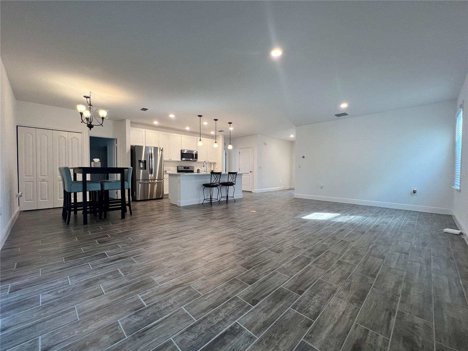 Image 8 of 22 For 301 Jackson Loop