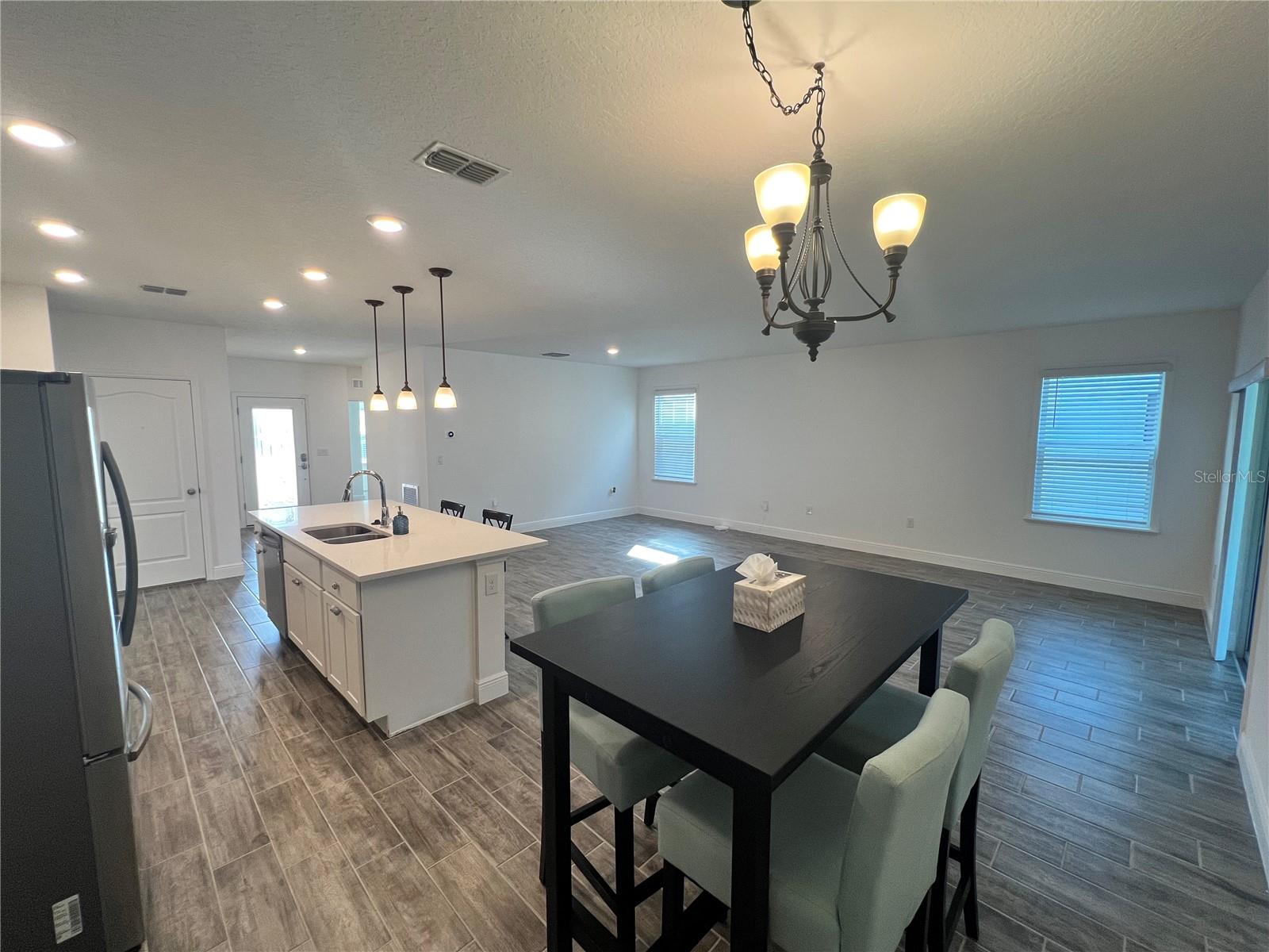 Image 9 of 22 For 301 Jackson Loop